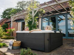 Antracietgrijze Halfharde Spa Met 6 Plaatsen Met Ledverlichting En Accessoires - 128 Stralen - L160 X B160 X H65 Cm - Napuka Van-Mspa Sale