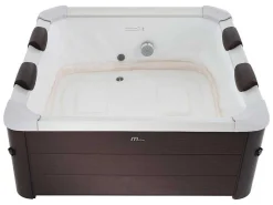Bruine Halfharde Spa Met 6 Plaatsen Met Accessoires - 120 Stralen - L160 X B160 X H65 Cm - Makemo Van-Mspa Best