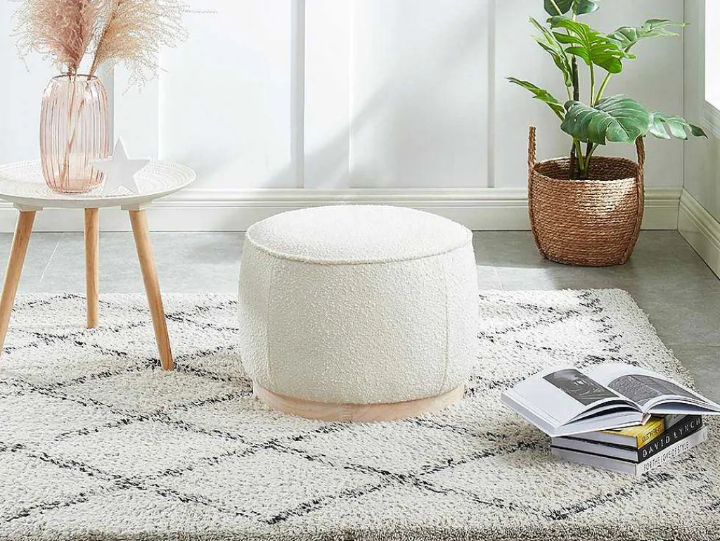 Poef Van Boucle Stof Met Voet In Lichtkleurig Hout - Miloden-Vente-unique New